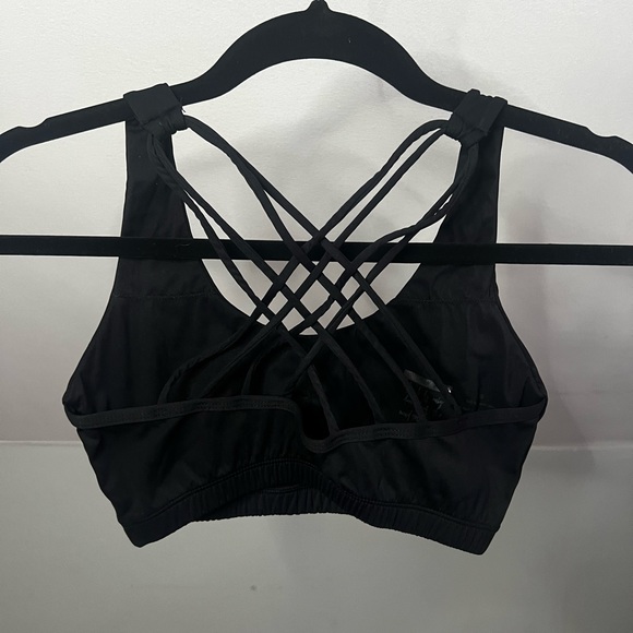 Vie Active Sports Bra - Picture 2 of 3